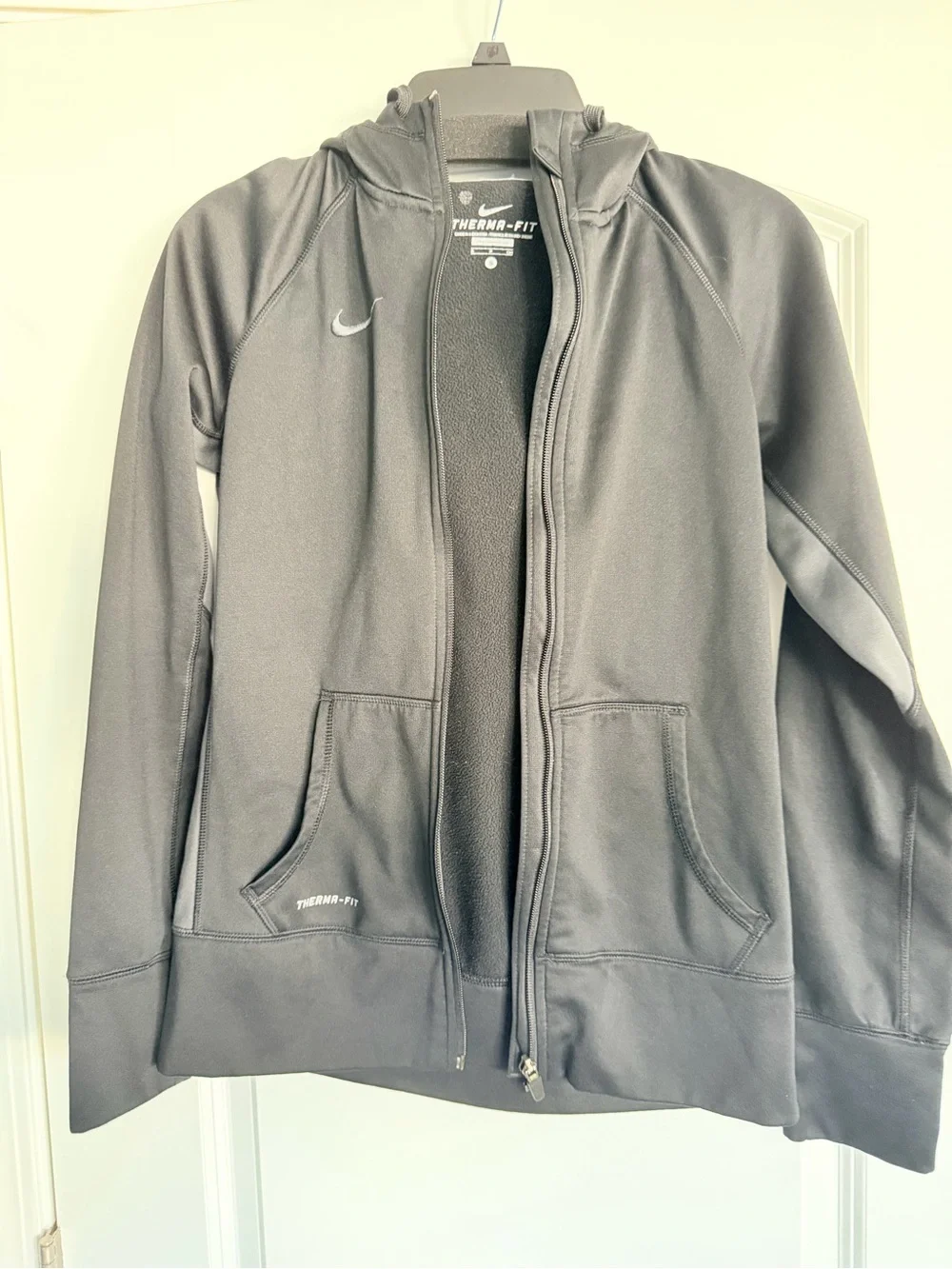 Nike Women's Black Therma-FIT Full-Zip Jacket with Hood